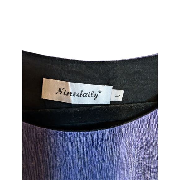 Women's Size L Purple Lined Floral Butterfly Sleeve Pullover Ninedaily Blouse - Picture 5 of 7